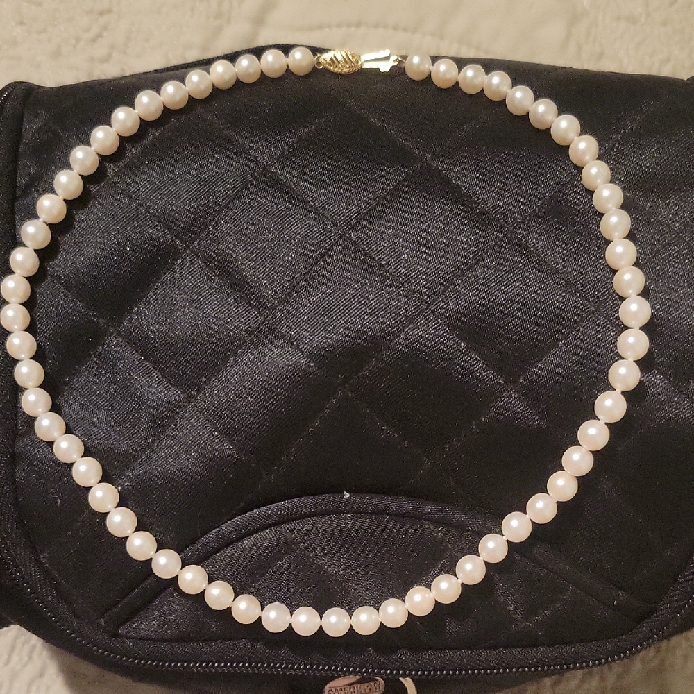Pearl Necklace